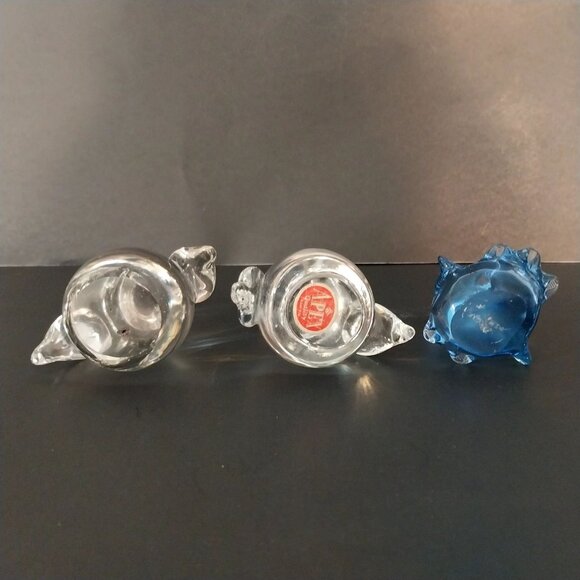 Penguin Glass Figurine Paperweight Vintage Lot of 3 Blue Clear - Picture 5 of 7